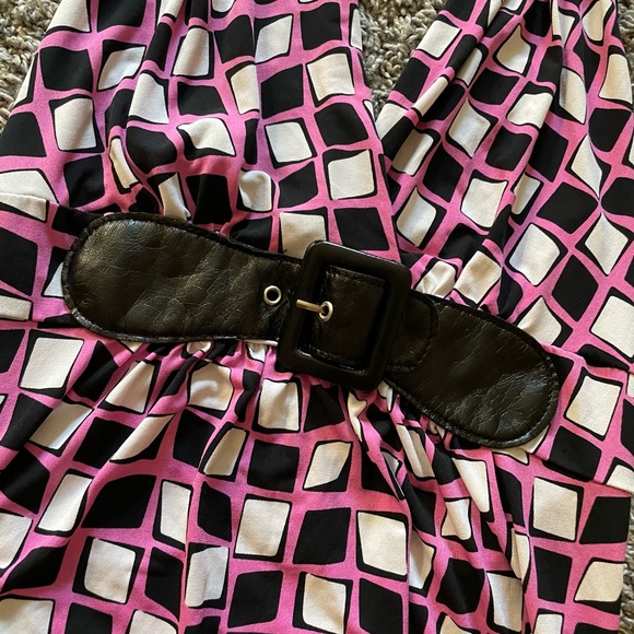 Y2K Pink Halter Top - Picture 2 of 4